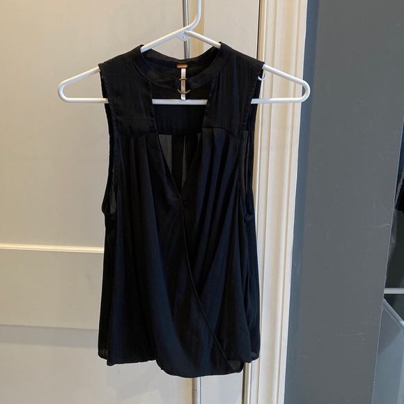 Free people black sleeveless blouse - Picture 1 of 5